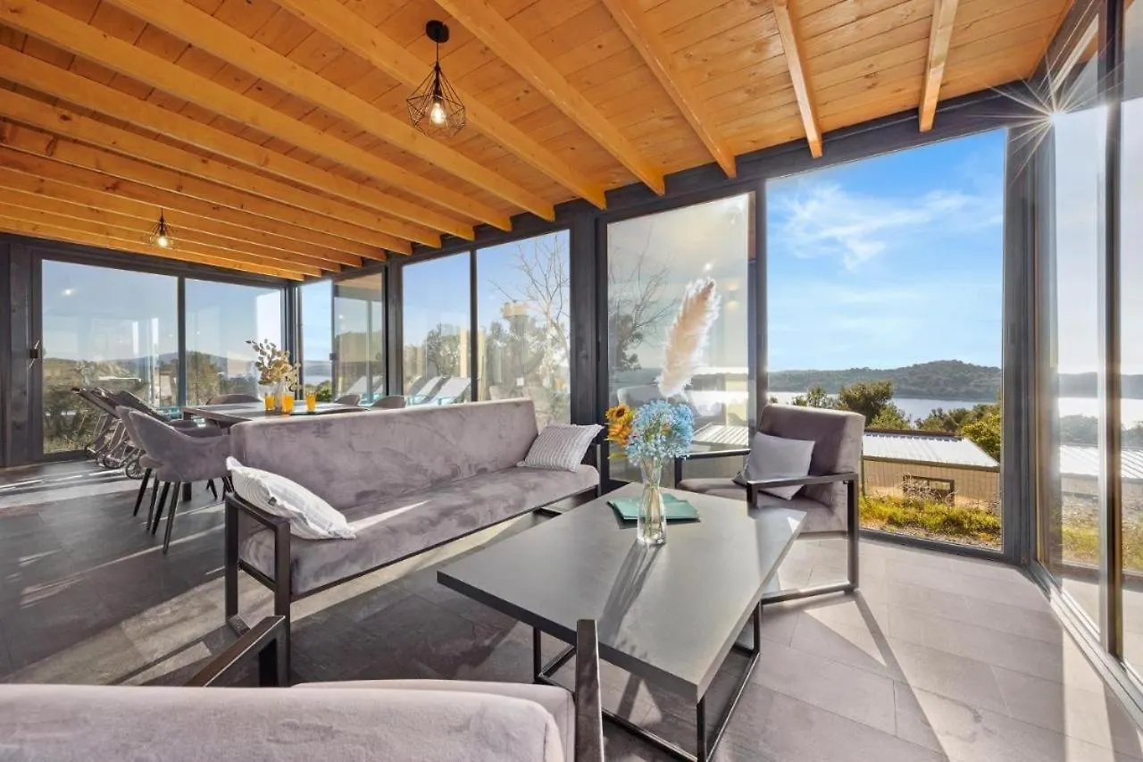Kasthouse Yellow By Vellaris, Luxury Mobile Home Mali Lošinj 0*,