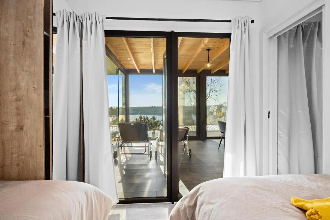 Kasthouse Yellow By Vellaris, Luxury Mobile Home Mali Lošinj Croazia