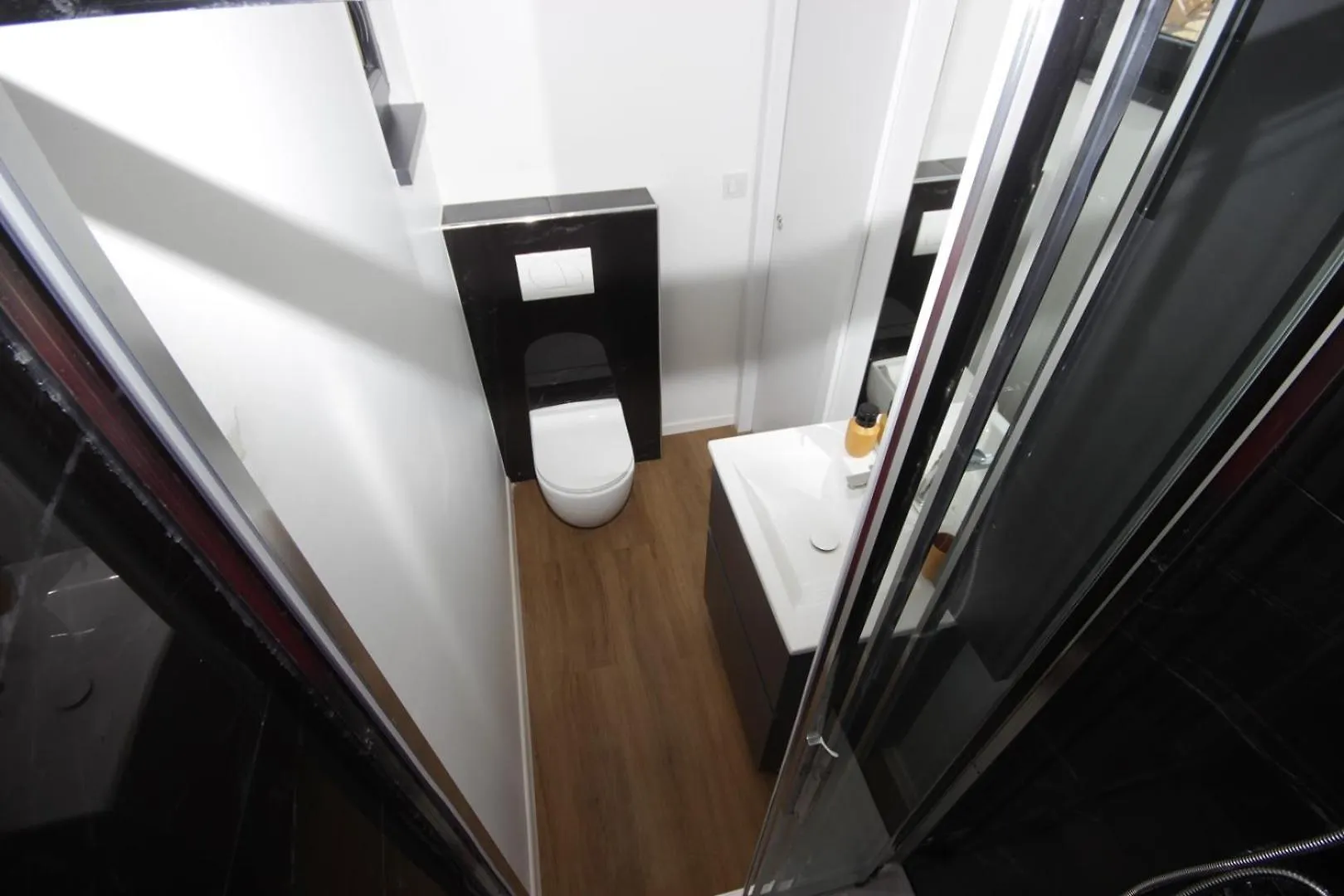 Guest house Kasthouse Yellow By Vellaris, Luxury Mobile Home