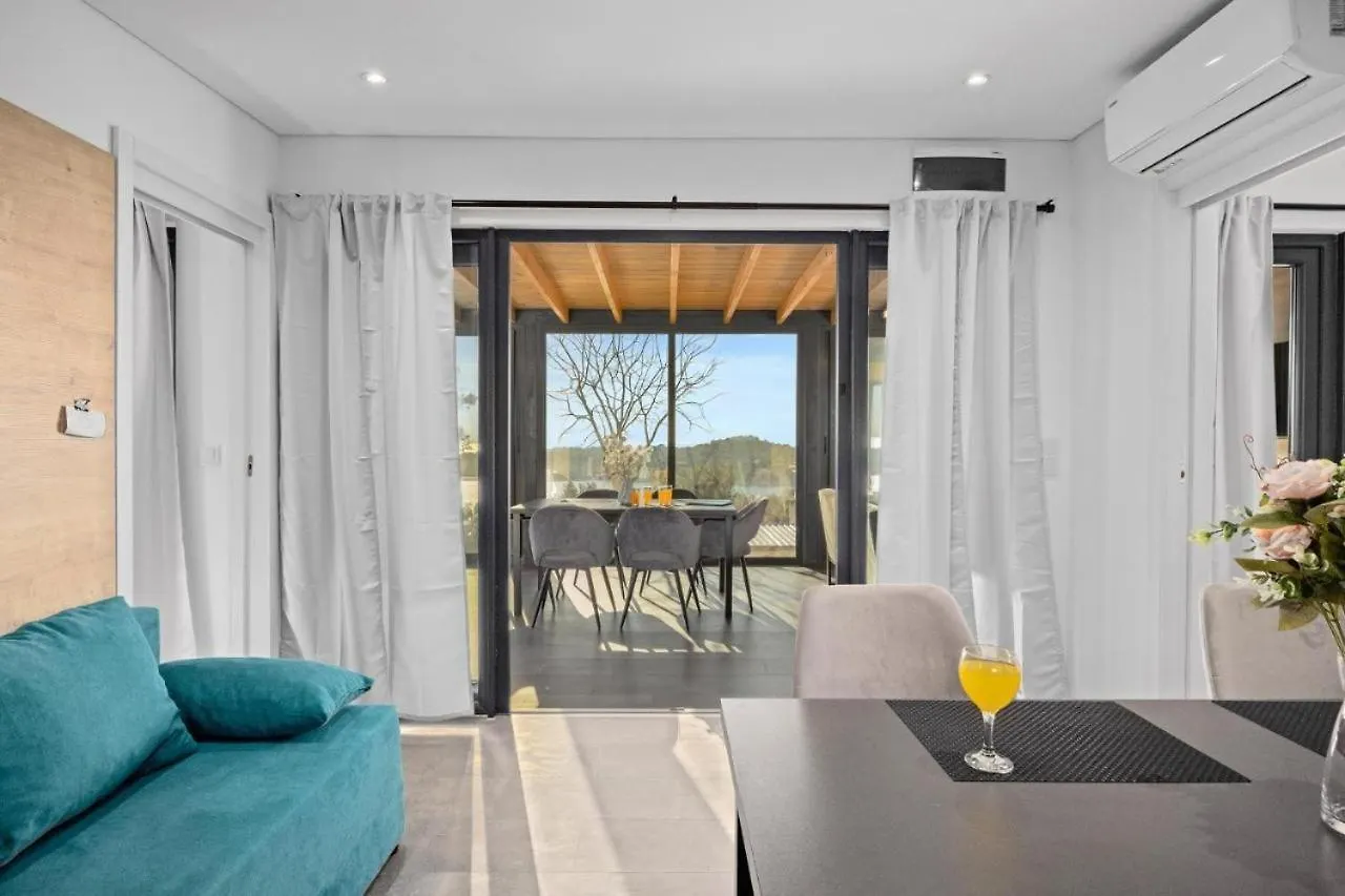 Kasthouse Yellow By Vellaris, Luxury Mobile Home